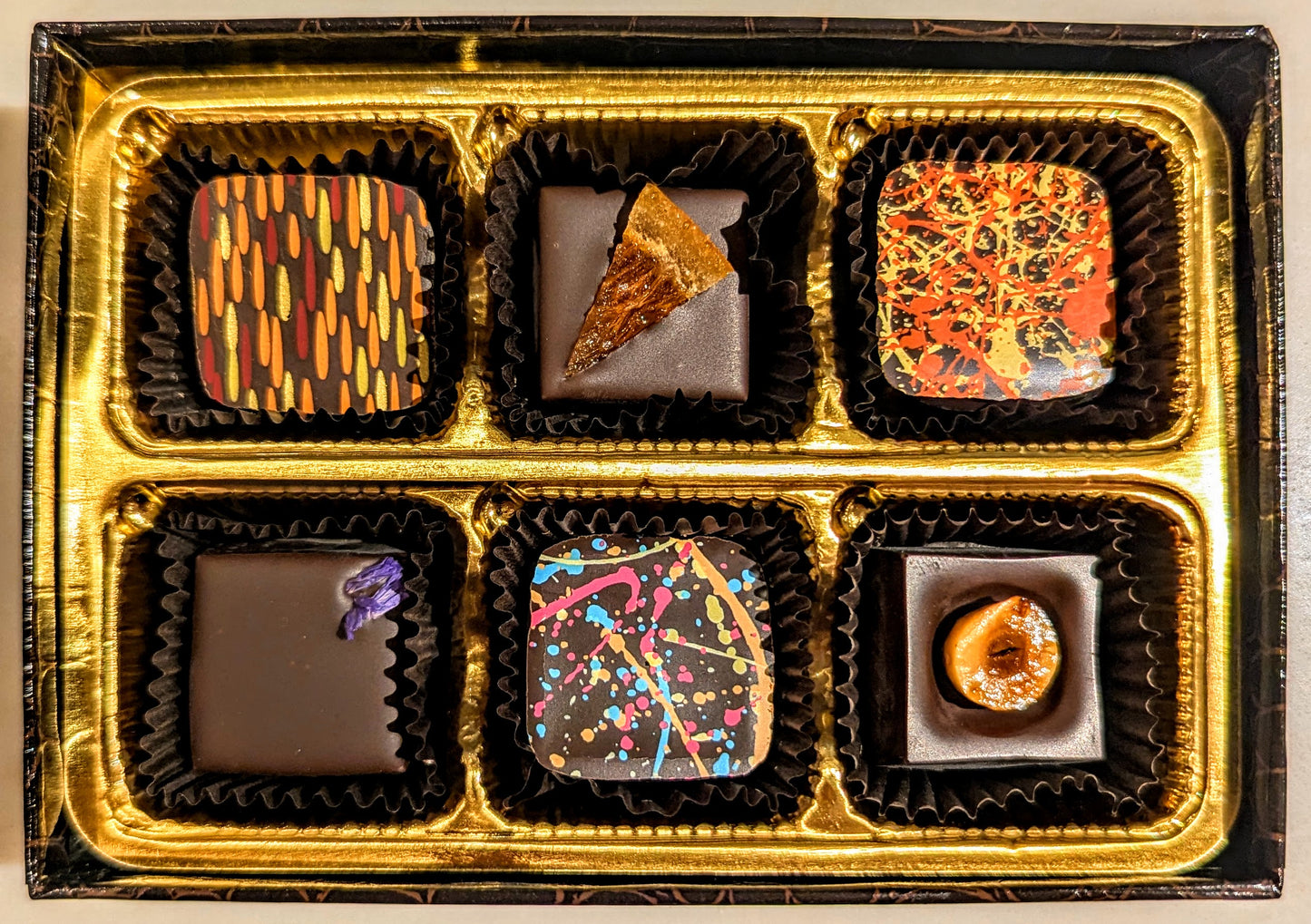 Rigid Croco Gift Box with Ribbon - 6pc of your choice