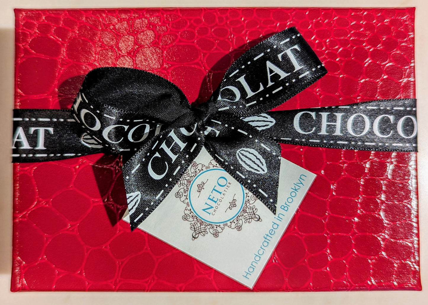 Rigid Croco Gift Box with Ribbon - 6pc of your choice